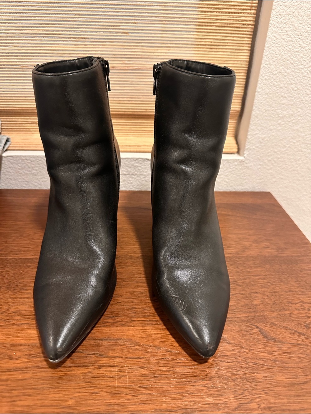 Universal Thread Black Pointed Toe Ankle Boots